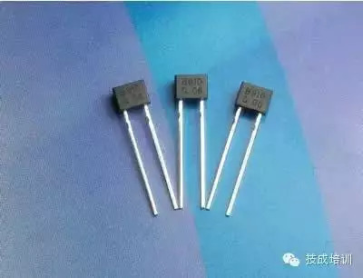 電子世界的基礎構建塊 十大最常用電子元器件詳解